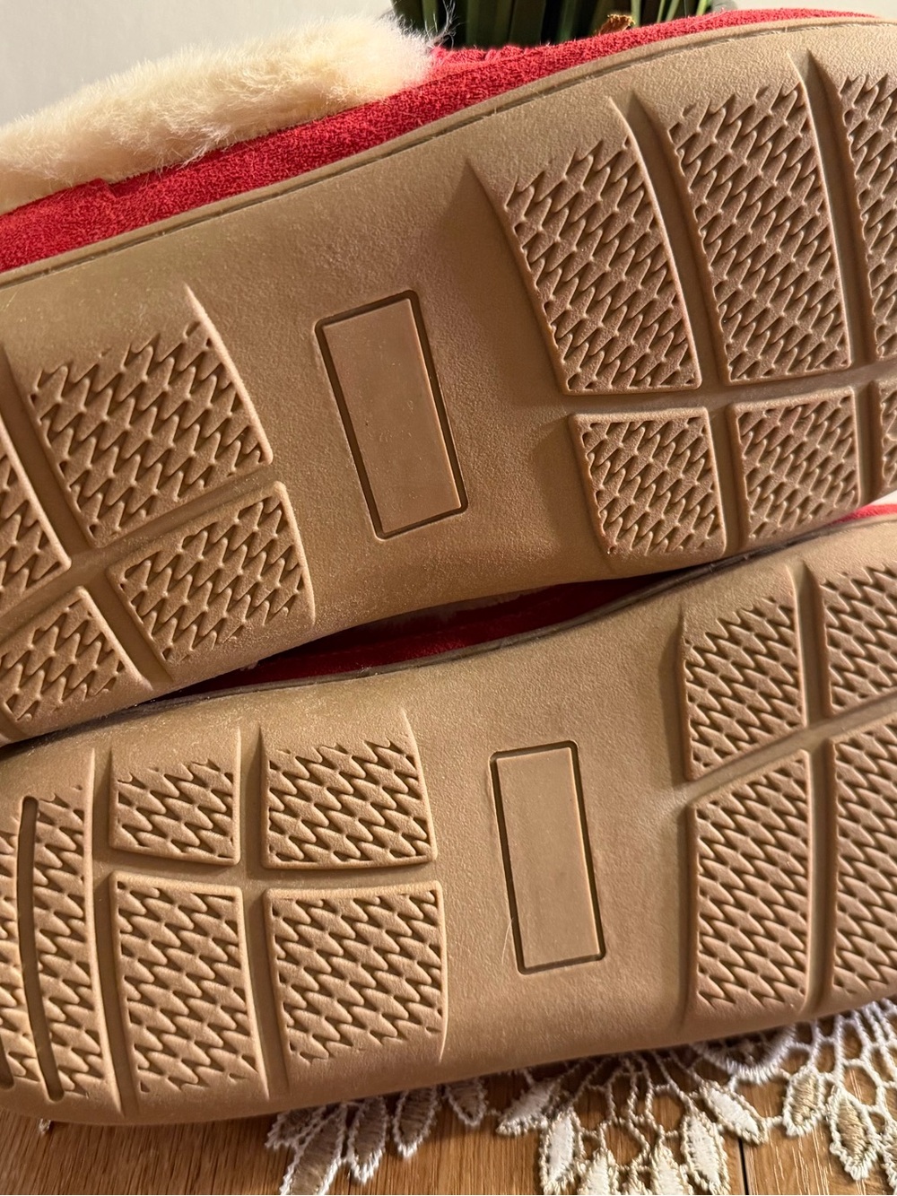 Women’s Coldwater Creek Red Suede Moc Loafers Fuzzy Lined 9M EUC Walk with Me - Picture 10 of 10